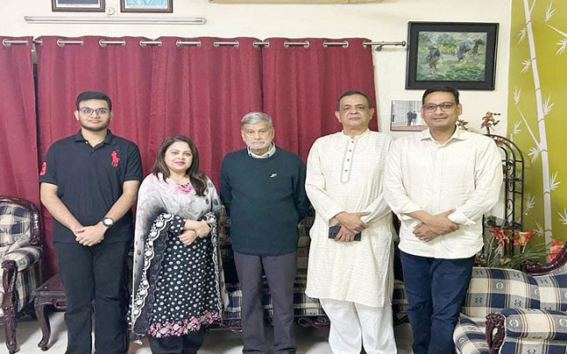 হঠাৎ পরিকল্পনামন্ত্রী মান্নানের বাসায় সামাদপুত্র ডন!