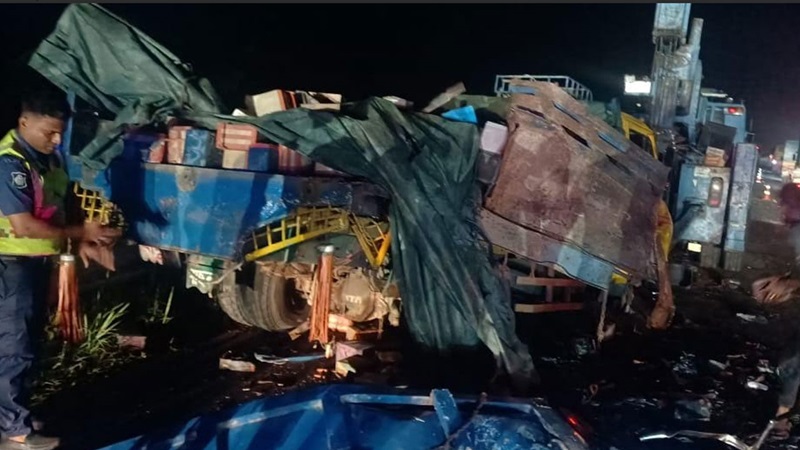 ইসলামী আন্দোলনের সমাবেশের পথে দু*র্ঘটনা, নি*হত ৭