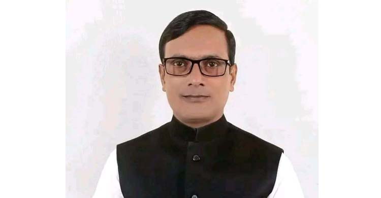 কুলাউড়ায় আওয়ামীলীগ নেতা আজাদ গ্রে ফ তা র