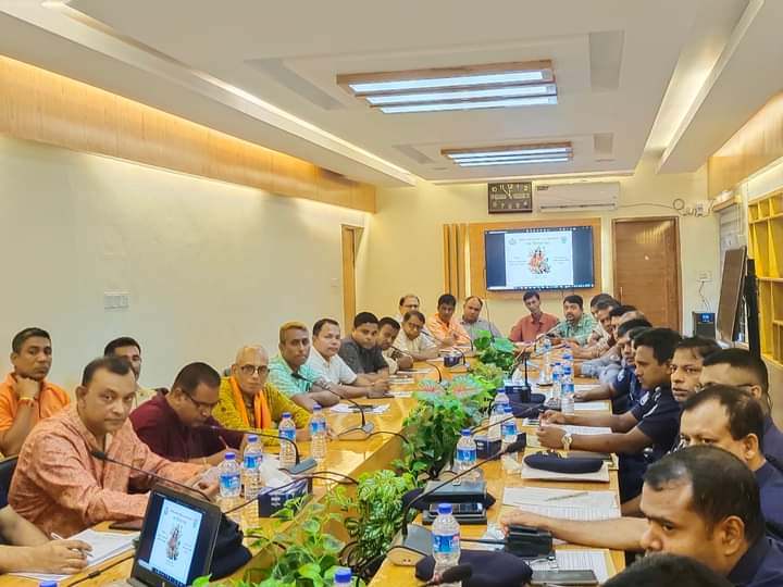 হবিগঞ্জ পুলিশ সুপারের সাথে পুজা উদযাপন পরিষদের মতবিনিময় সভা 