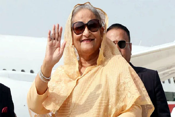 প্রধানমন্ত্রী ওয়াশিংটন ডিসি পৌঁছেছেন