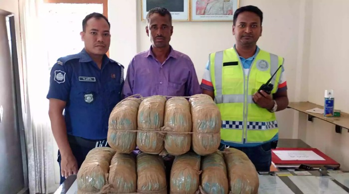 মাধবপুরে ২০কেজি গাঁজাসহ এক মাদক কারবারী গ্রেফতার