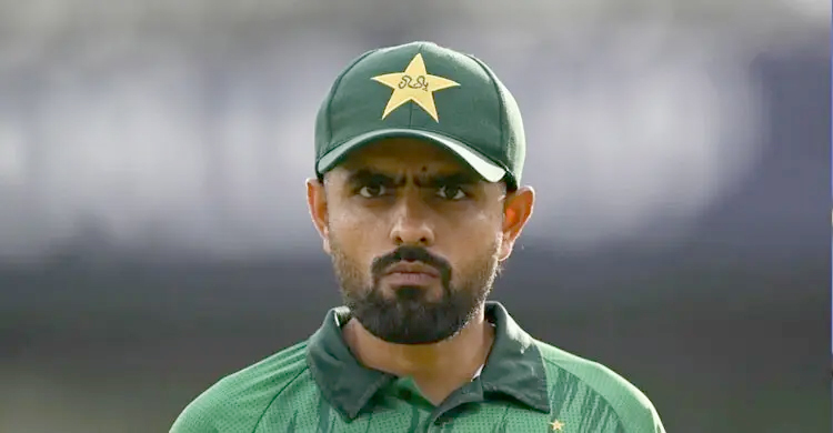 বাবর আজম বিশ্রাম নাকি বাদ, যা বললেন পাকিস্তান কোচ