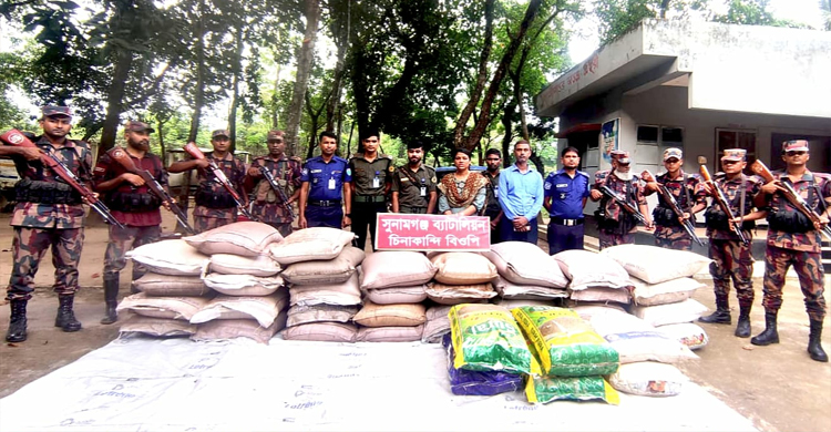 বিশ্বম্ভরপুরে বিপুল পরিমাণ ভা র তী য় চিনি, জিরা ও ফুসকা জ*ব্দ