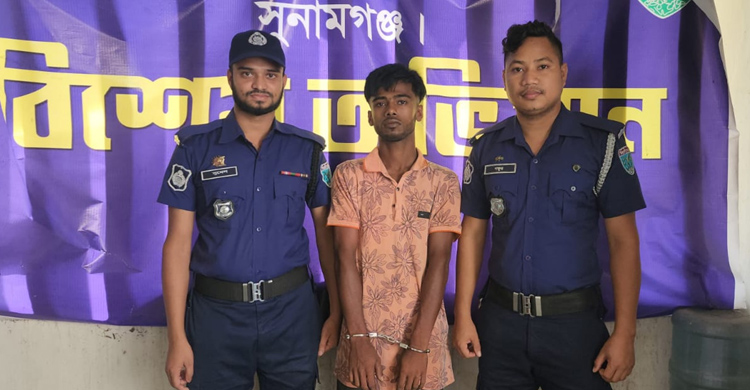 মাদকবিরোধী পোস্টের জেরে কলেজছাত্রীর বাড়িতে অ গ্নি সংযোগ, প্রধান অভিযুক্ত গ্রে প্তার