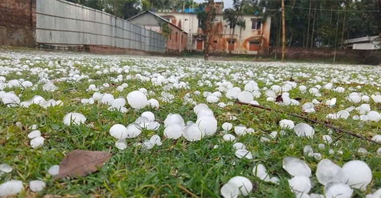 শিলাবৃষ্টির আভাস, সঙ্গে ২ নম্বর সতর্ক সংকেত 