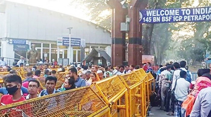 চিকিৎসার ক্ষেত্রে নতুন শর্ত:ভারতে গিয়ে আটকা শতাধিক বাংলাদেশি