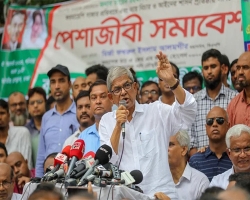 এখনই গুলি করতে শুরু করেছে: ফখরুল