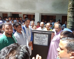 বঙ্গবন্ধু মানেই বাংলাদেশ মুজিব মানেই স্বাধীনতা