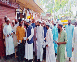 বিরতিহীন প্রচারণা চালিয়ে যাচ্ছেন মেয়র প্রার্থী মাহমুদুল হাসান