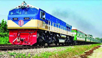 কুলাউড়ায় স্টেশন মাস্টারের দুর্ব্যবহারে যাত্রীদের বি ক্ষো ভ