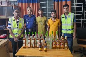 মাধবপুরে ভারতীয় মদসহ ২ কারবারি আ ট ক