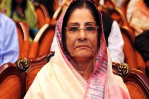 জাপার সভায় গান গাইলেন রওশন এরশাদ 