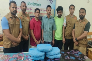 মৌলভীবাজারে ৫ কেজি গাঁ জাসহ আ টক ৩