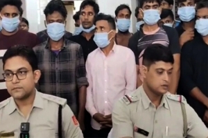  ভারতে একদিনে ৫৪ বাংলাদেশিকে গ্রে প্তা র