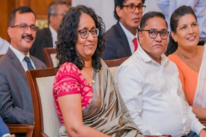শ্রীলঙ্কার নতুন প্রধানমন্ত্রী হরিনি অমরসুরিয়া