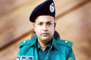 আটকের পর সাবেক ওসি মঈনকে ছেড়ে দিলো পুলিশ