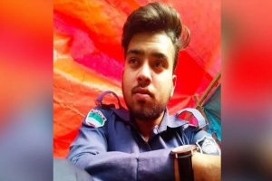  পুলিশের ঝুলন্ত ম*রদেহ উ দ্ধা র