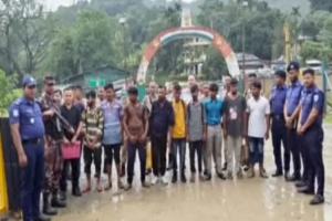 ভা র তে অ*বৈধ অনুপ্রবেশের দায়ে সাজাভোগ শেষে ১০ বাংলাদেশি নাগরিক দেশে
