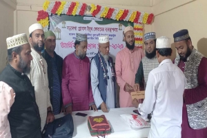 বড়লেখা গ্লোবাল ইয়ূথ ফোরামের কোরআন প্রশিক্ষণ কেন্দ্রে আর্থিক অনুদান প্রদান