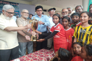 মাধবপুরে প্রাথমিক বিদ্যালয় গোল্ডকাপ ফুটবল টুর্নামেন্টের ফাইনাল অনুষ্ঠিত