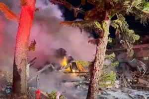 যুক্তরাষ্ট্রে লোকালয়ে বিধ্বস্ত বিমান, হতাহত অনেক