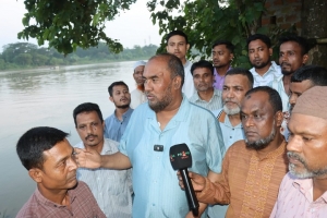 মীরেরচকে নদীভাঙন পরিদর্শনে সিসিক প্রশাসক মীরেরচকে নদীভাঙন পরিদর্শনে সিসিক প্রশাসক