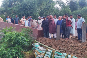 ‘দেওয়ানের পুল’কে সংরক্ষণ করে পর্যটন স্পটে রূপ দেওয়া হবে: এমপি এমরান চৌধুরী