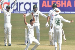 রাওয়ালপিন্ডি ও মুলতানে টেস্ট খেলবে বাংলাদেশ