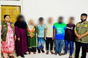 সিলেটে আবাসিক হোটেল থেকে ৬ নারী-পুরুষ আ ট ক