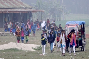 তীব্র শীতে যেসব জেলায় বিদ্যালয় বন্ধ