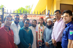 কুলাউড়ায় ৪ ঘণ্টা পর অ*নশন ভাঙলেন 'জুলাই যো*দ্ধা' রানা