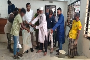 কুলাউড়ায় ভিজিএফের চাল বিতরণ শুরু