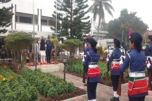 গার্ড অব অনার পেলেন মাশরাফি