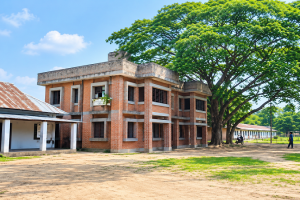 চিকিৎসক নেই, মিলছে না সেবা