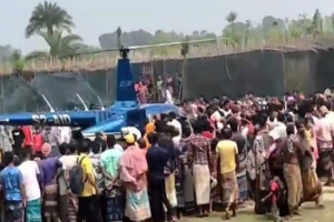হেলিকপ্টারে কম্বোডিয়ান বউসহ সন্তান নিয়ে ফিরলেন রকেট