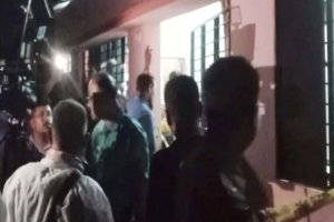 ভাড়া বাসা থেকে একই পরিবারের তিনজনের লা*শ উদ্ধার ভাড়া বাসা থেকে একই পরিবারের তিনজনের লা*শ উদ্ধার