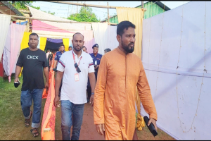 জুড়ীতে এক আঙিনায় মসজিদ-মন্দির, পরিদর্শনে পুলিশ সুপার