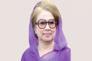 আবার তৎপর বেগম জিয়া
