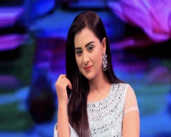কাকে ‘কুকুর’ বললেন বুবলী?