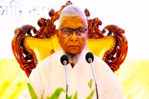সিউকের অনুষ্ঠানে যাচ্ছেন না আরিফুল হক, সামনে এলো দুই নেতার দূ*রত্ব সিউকের অনুষ্ঠানে যাচ্ছেন না আরিফুল হক, সামনে এলো দুই নেতার দূ*রত্ব