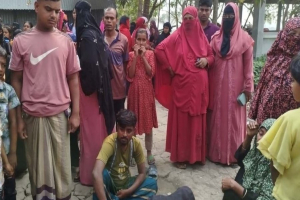 বাবা-ছেলেসহ চারজনকে হ*ত্যা