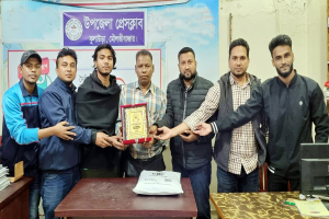 কুলাউড়া প্রেসক্লাবে সাংবাদিককে বিদায় সংবর্ধনা