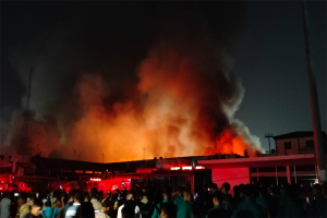 নিরাপত্তায় শতভাগ নম্বর অর্জনের পরই পু ড় লো শাহজালালের কার্গো ভিলেজ!
