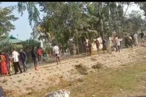 হবিগঞ্জে ফেসবুক পোস্টকে ঘিরে দুপক্ষের সংঘ*র্ষ, আ হত  ৫০