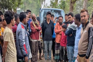 কুলাউড়ায় ইটভাটাকে অর্ধলক্ষ টাকা জ রি মা না