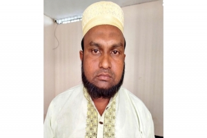 মৌলভীবাজারে মাদ্রাসা কমিটি গঠনে জা লি য়া তি, শিক্ষক গ্রে প্তা র