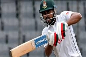 মিরাজের লড়াইয়ের পরও দ. আফ্রিকার সহজ জয়