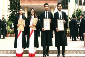 এক আইনজীবীর তত্ত্বাবধানে সর্বোচ্চ ৮ জন শিক্ষানবিশ এক আইনজীবীর তত্ত্বাবধানে সর্বোচ্চ ৮ জন শিক্ষানবিশ