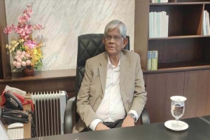 ব্যবসায়ীরা খুব শক্তি*শালী, সেটা ভা ঙা সহজ না : অর্থ উপদেষ্টা